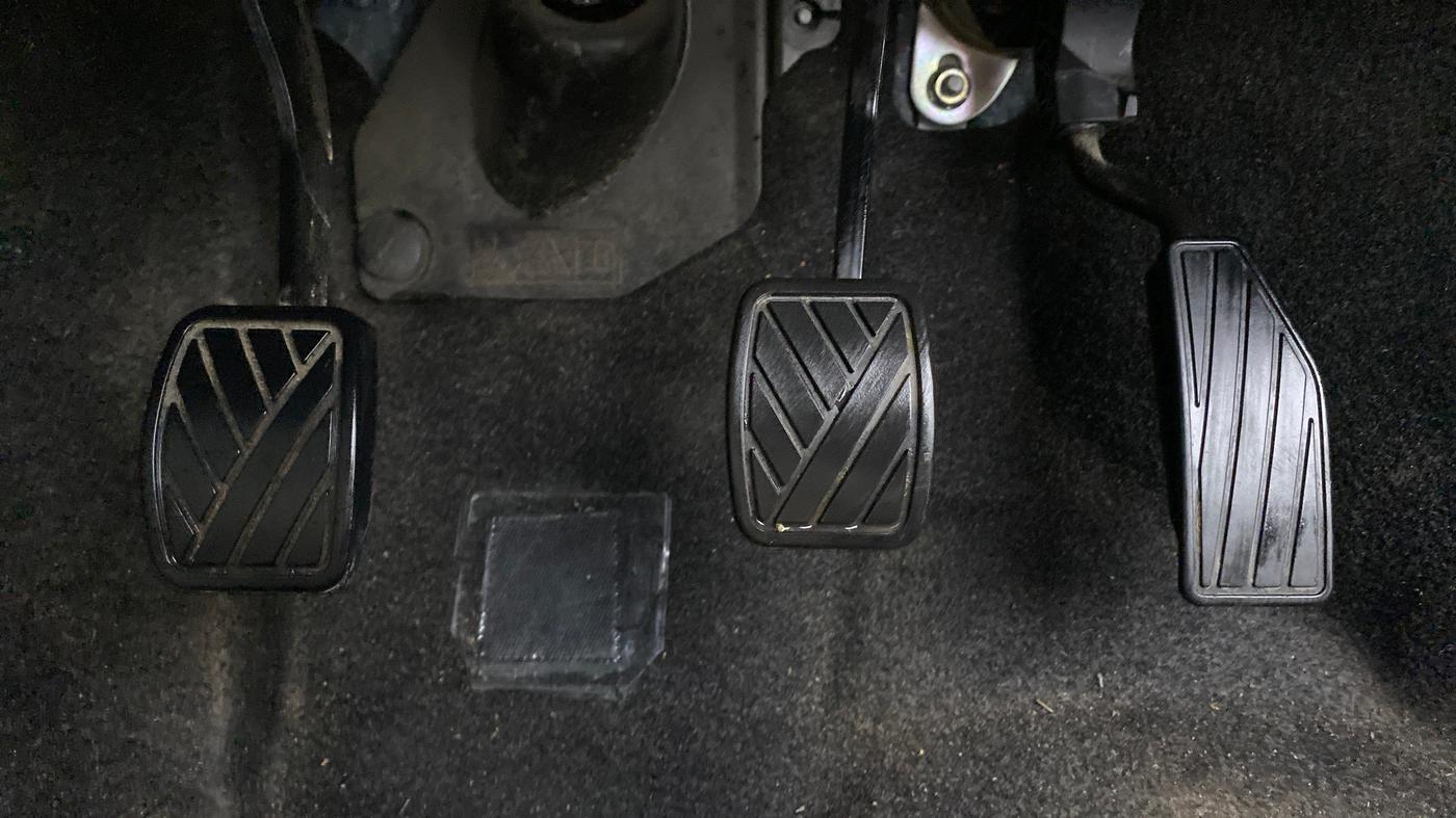 2019 Maruti New Wagon-R VXI 1.0, Petrol, Manual, 22,159 km, Pedals