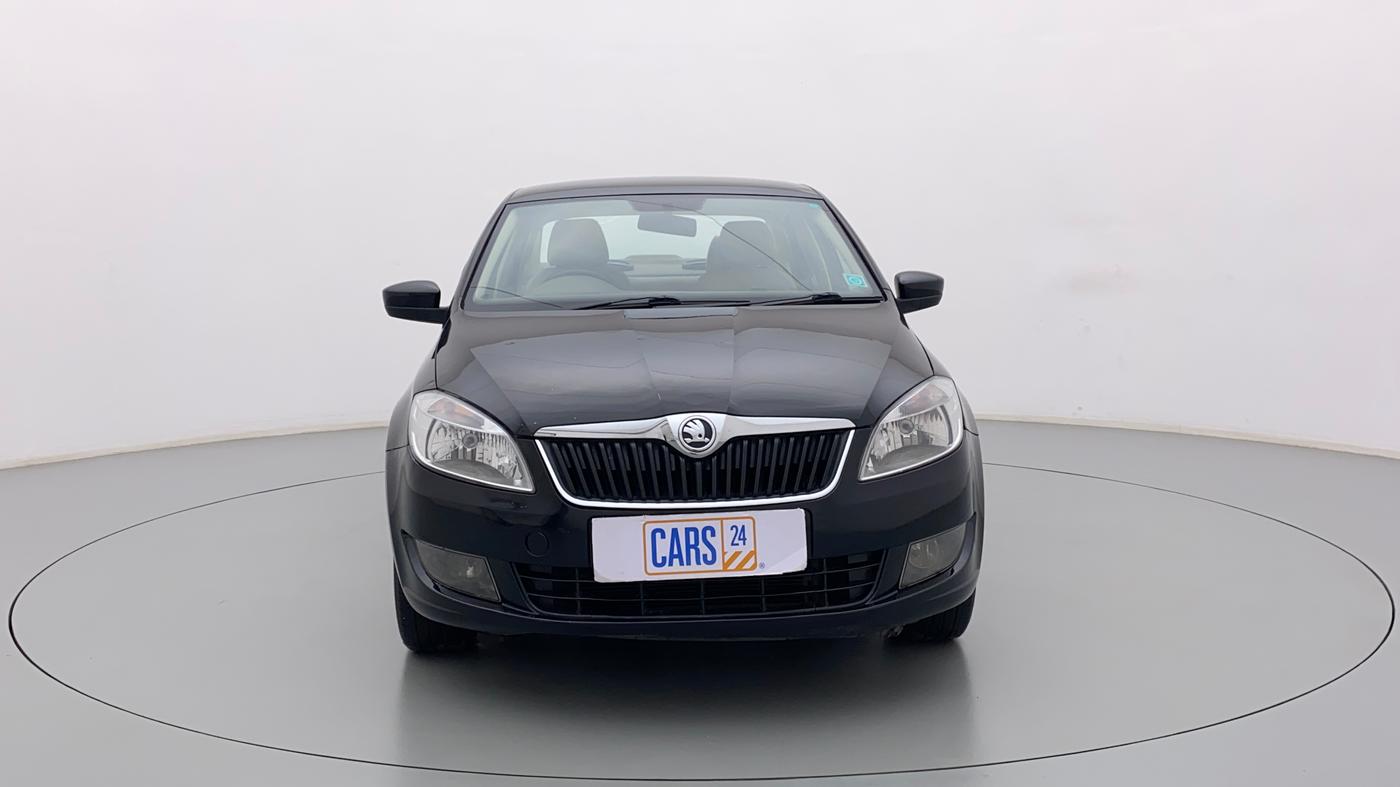2013 Skoda Rapid ELEGANCE 1.6 MPI MT, Petrol, Manual, 42,359 km, Front