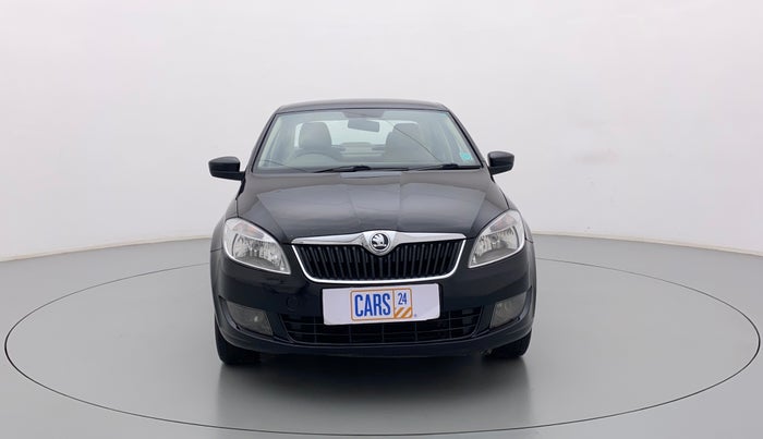 2013 Skoda Rapid ELEGANCE 1.6 MPI MT, Petrol, Manual, 42,359 km, Front