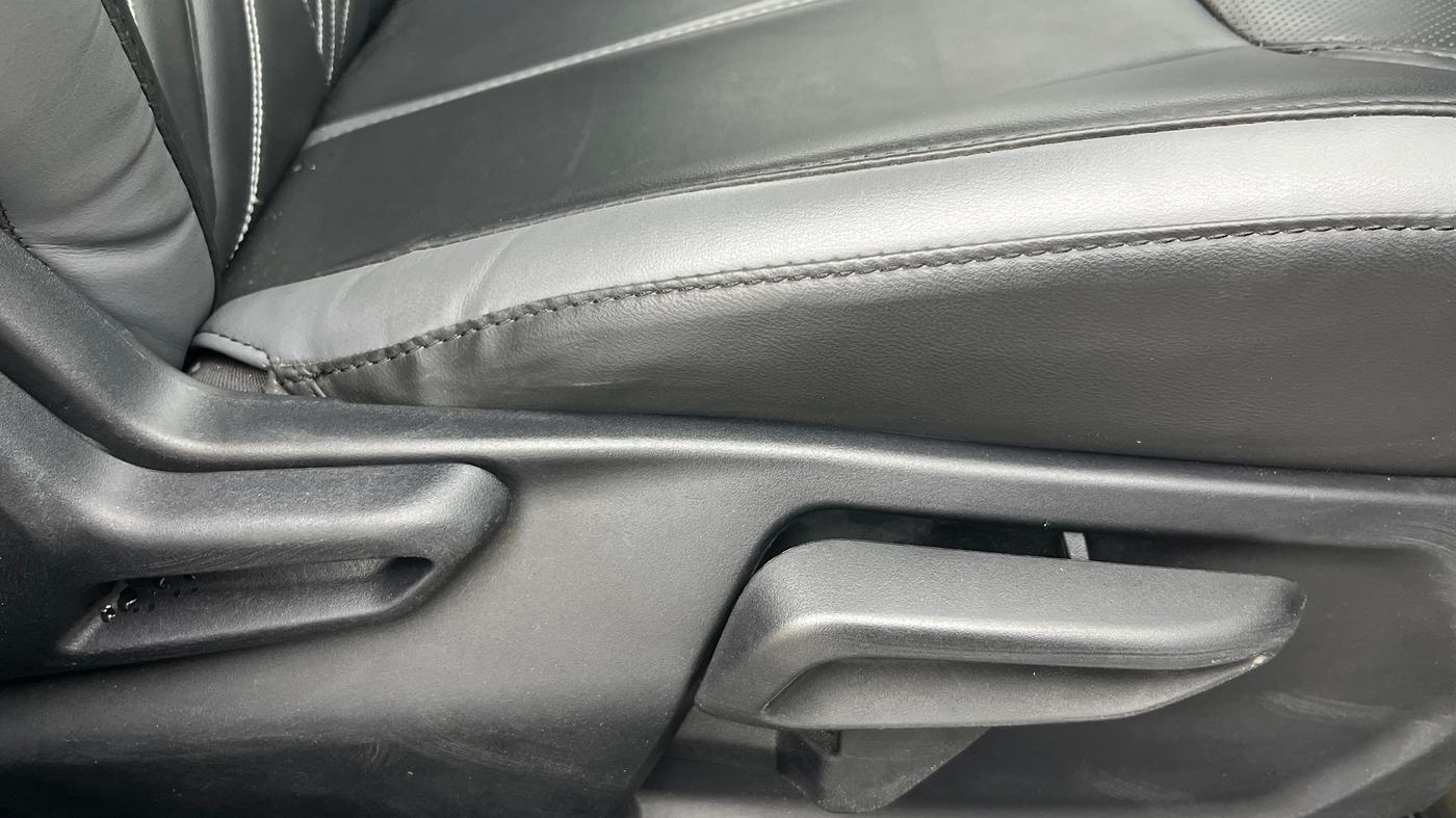 2023 Tata NEXON CREATIVE  AMT 1.2 PETROL, Petrol, Automatic, 6,765 km, Driver Side Adjustment Panel