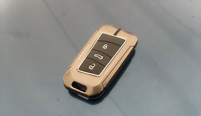 2021 Skoda Kodiaq Scout 2.0 TSI AT (4x4), Petrol, Automatic, 80,095 km, Key Close Up