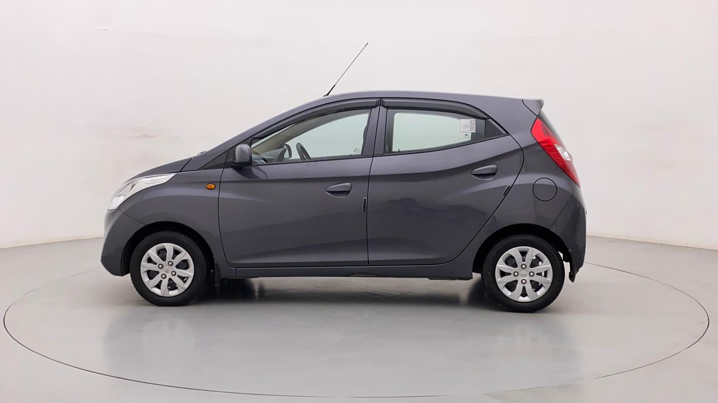 2017 Hyundai Eon 1.0 MAGNA + (O), Petrol, Manual, 25,581 km, Left Side