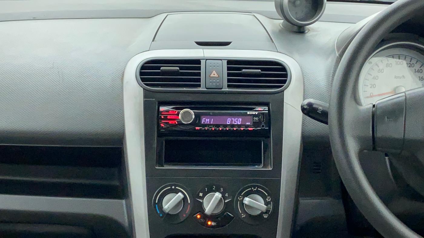 2011 Maruti Ritz VXI, Petrol, Manual, 81,162 km, Air Conditioner