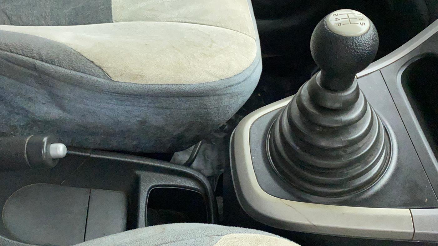 2011 Maruti Ritz VXI, Petrol, Manual, 81,162 km, Gear Lever