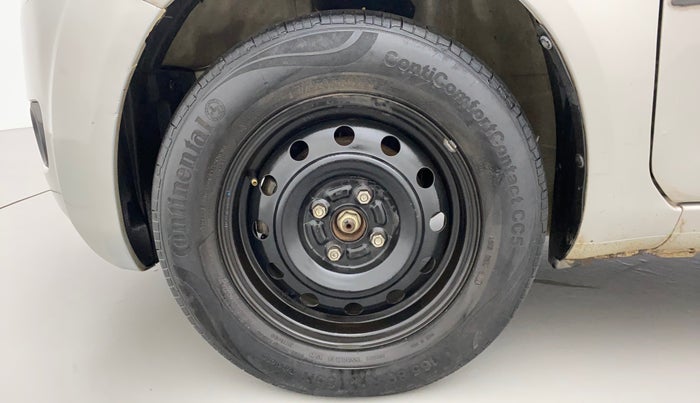 2011 Maruti Ritz VXI, Petrol, Manual, 81,162 km, Left Front Wheel