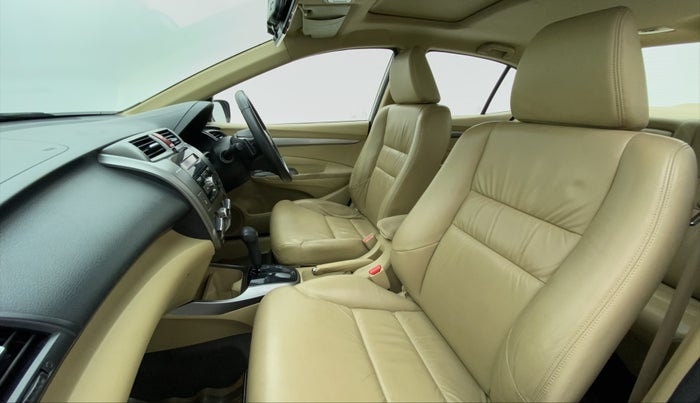2012 Honda City V AT SUNROOF, Petrol, Automatic, 88,265 km, Right Side Front Door Cabin