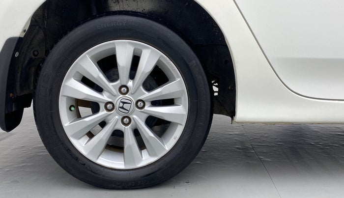 2012 Honda City V AT SUNROOF, Petrol, Automatic, 88,265 km, Right Rear Wheel