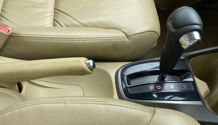 2012 Honda City V AT SUNROOF, Petrol, Automatic, 88,265 km, Gear Lever
