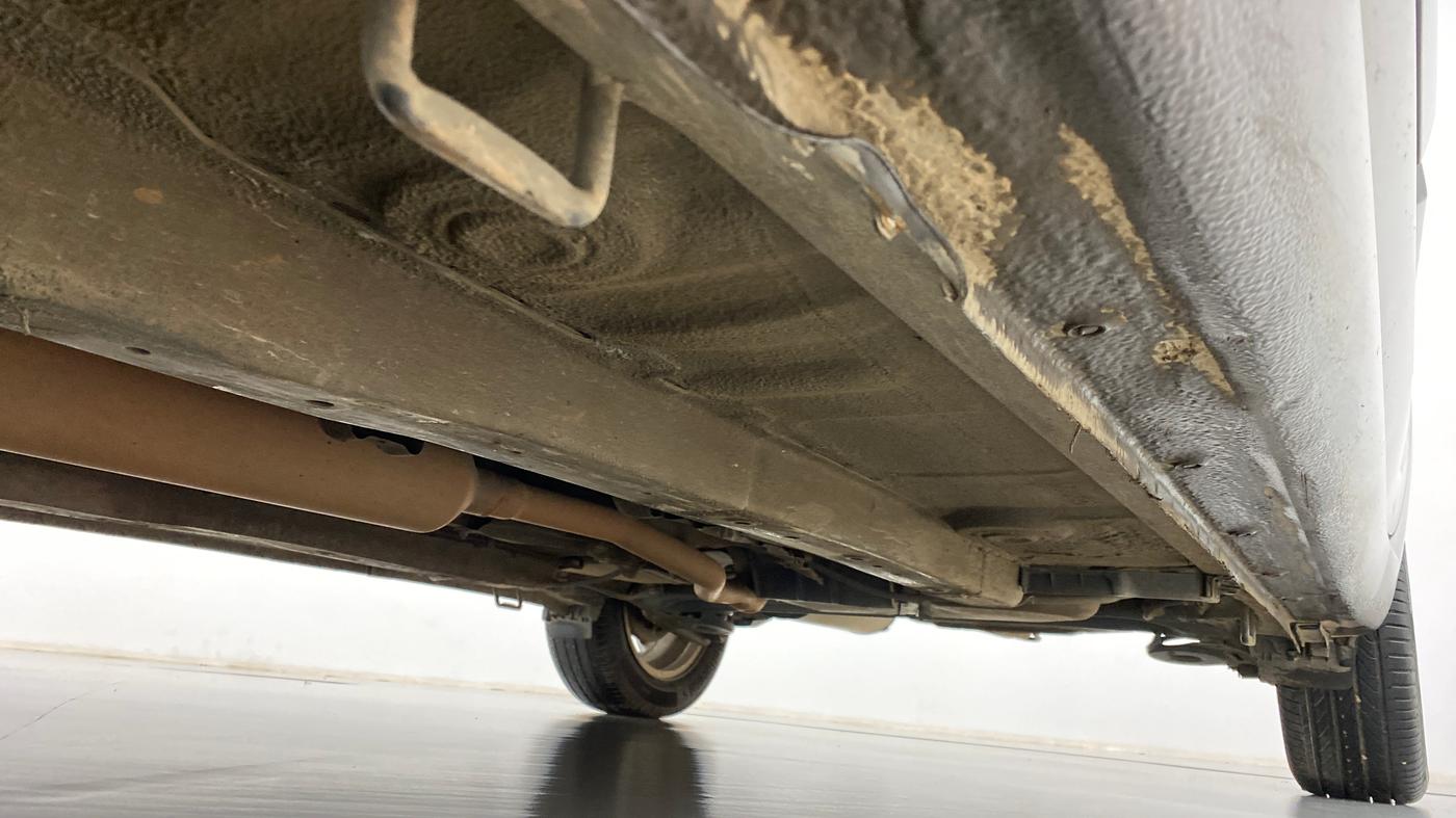 2014 Maruti Ciaz ZXI AMT, Petrol, Automatic, 82,635 km, Right Side Underbody
