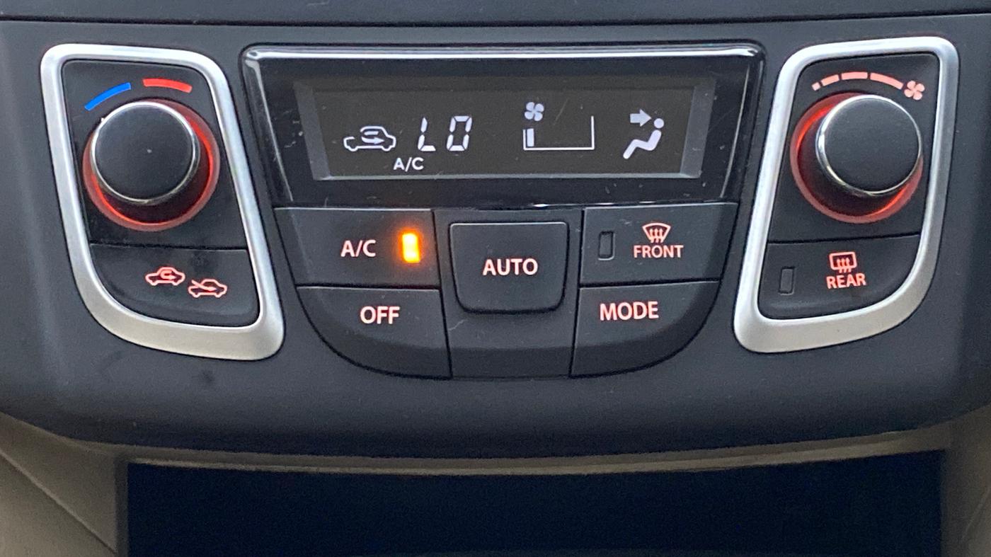 2014 Maruti Ciaz ZXI AMT, Petrol, Automatic, 82,635 km, Automatic Climate Control