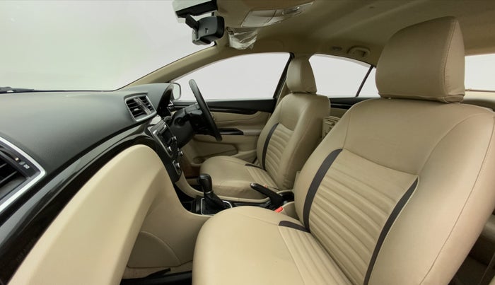 2014 Maruti Ciaz ZXI AMT, Petrol, Automatic, 82,635 km, Right Side Front Door Cabin