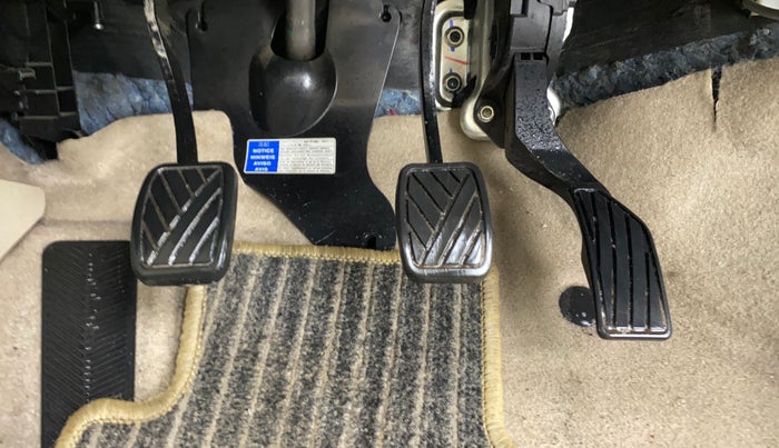 2018 Maruti Ciaz DELTA 1.5 SHVS MT PETROL, Petrol, Manual, 30,350 km, Pedals