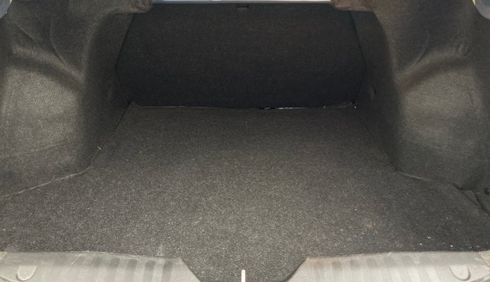 2018 Maruti Ciaz DELTA 1.5 SHVS MT PETROL, Petrol, Manual, 30,350 km, Boot Inside