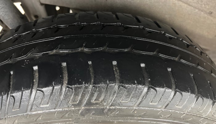 2017 Maruti Wagon R 1.0 VXI AMT, Petrol, Automatic, 23,129 km, Right Rear Tyre Tread