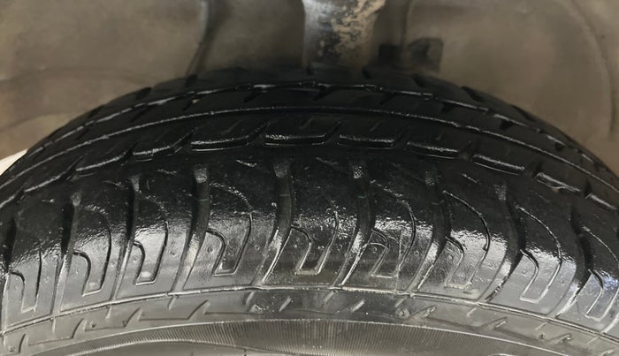 2017 Maruti Wagon R 1.0 VXI AMT, Petrol, Automatic, 23,129 km, Left Front Tyre Tread