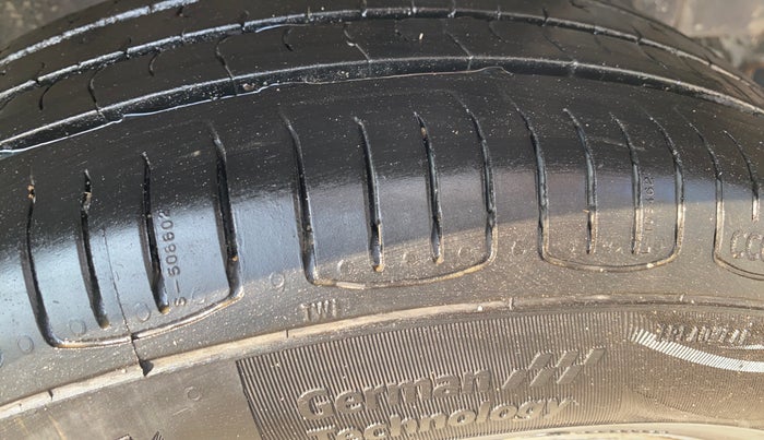 2017 Maruti Celerio ZXI, Petrol, Manual, 86,668 km, Left Rear Tyre Tread