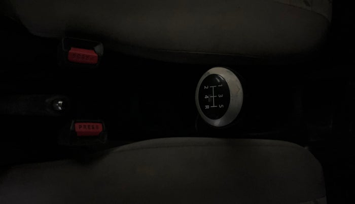 2016 Maruti Wagon R 1.0 VXI, Petrol, Manual, 33,855 km, Gear Lever