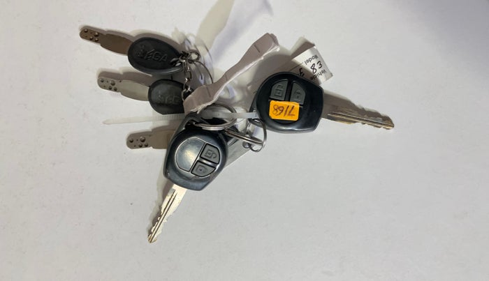 2016 Maruti Wagon R 1.0 VXI, Petrol, Manual, 33,855 km, Key Close Up