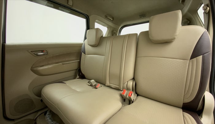 2014 Maruti Ertiga VXI CNG, CNG, Manual, 92,692 km, Right Side Rear Door Cabin
