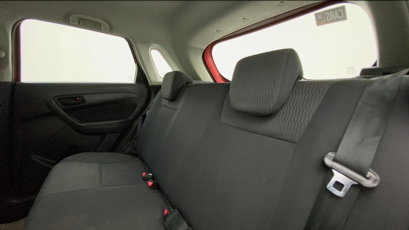 2016 Maruti Vitara Brezza VDI (O), Diesel, Manual, 80,227 km, Right Side Rear Door Cabin
