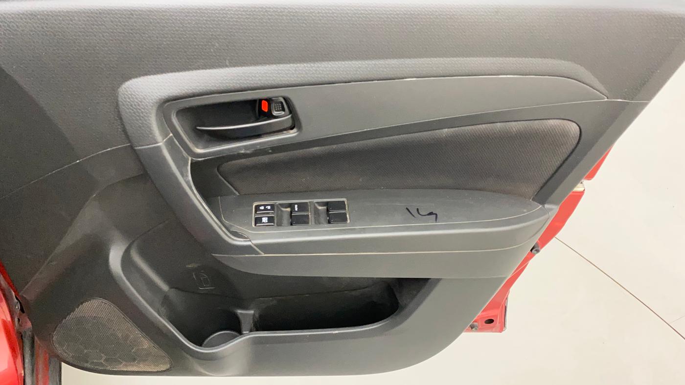 2016 Maruti Vitara Brezza VDI (O), Diesel, Manual, 80,227 km, Driver Side Door Panels Control