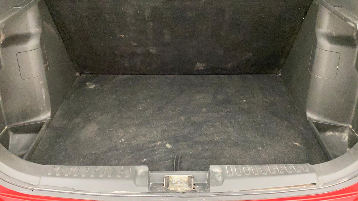 2016 Maruti Vitara Brezza VDI (O), Diesel, Manual, 80,227 km, Boot Inside