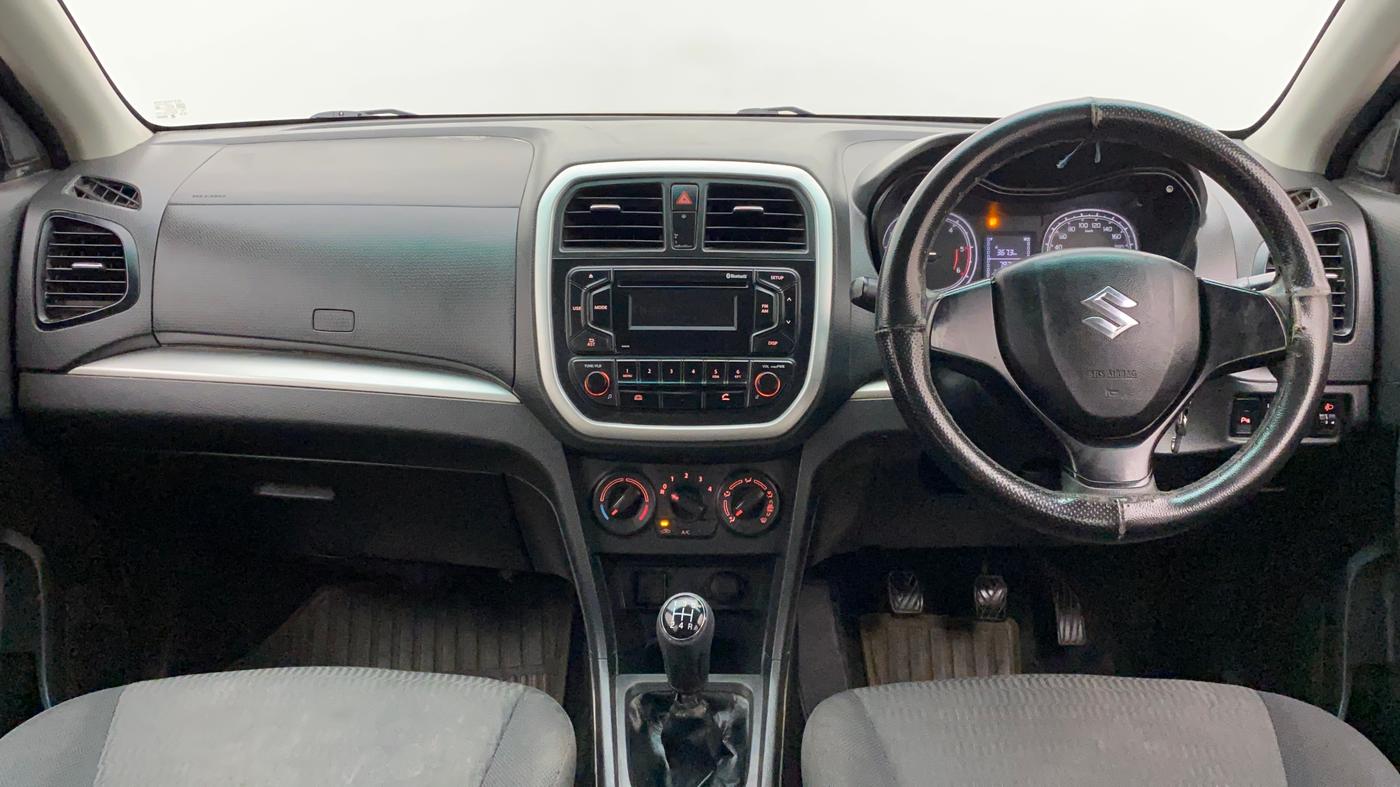 2016 Maruti Vitara Brezza VDI (O), Diesel, Manual, 80,227 km, Dashboard