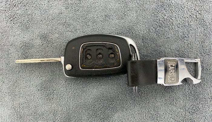 2014 Hyundai Verna FLUIDIC 1.4 VTVT CX, Petrol, Manual, 57,937 km, Key Close Up