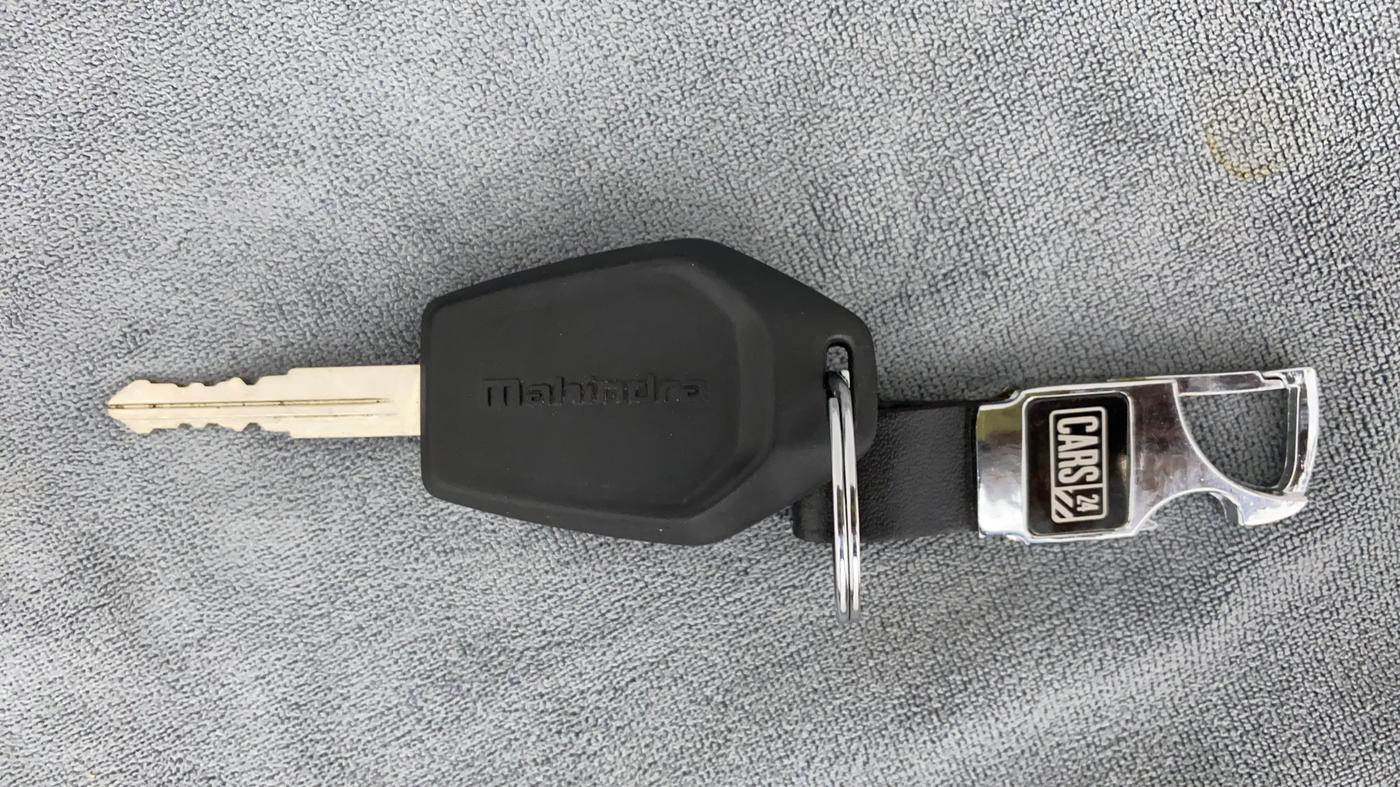 2019 Mahindra TUV300 T8, Diesel, Manual, 57,832 km, Key Close Up