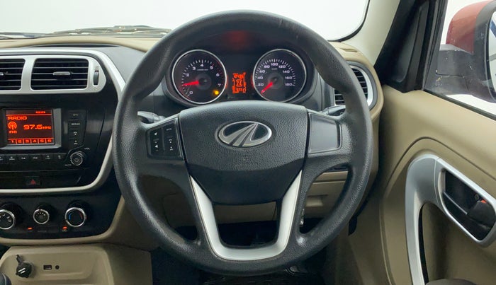 2019 Mahindra TUV300 T8, Diesel, Manual, 57,832 km, Steering Wheel Close Up