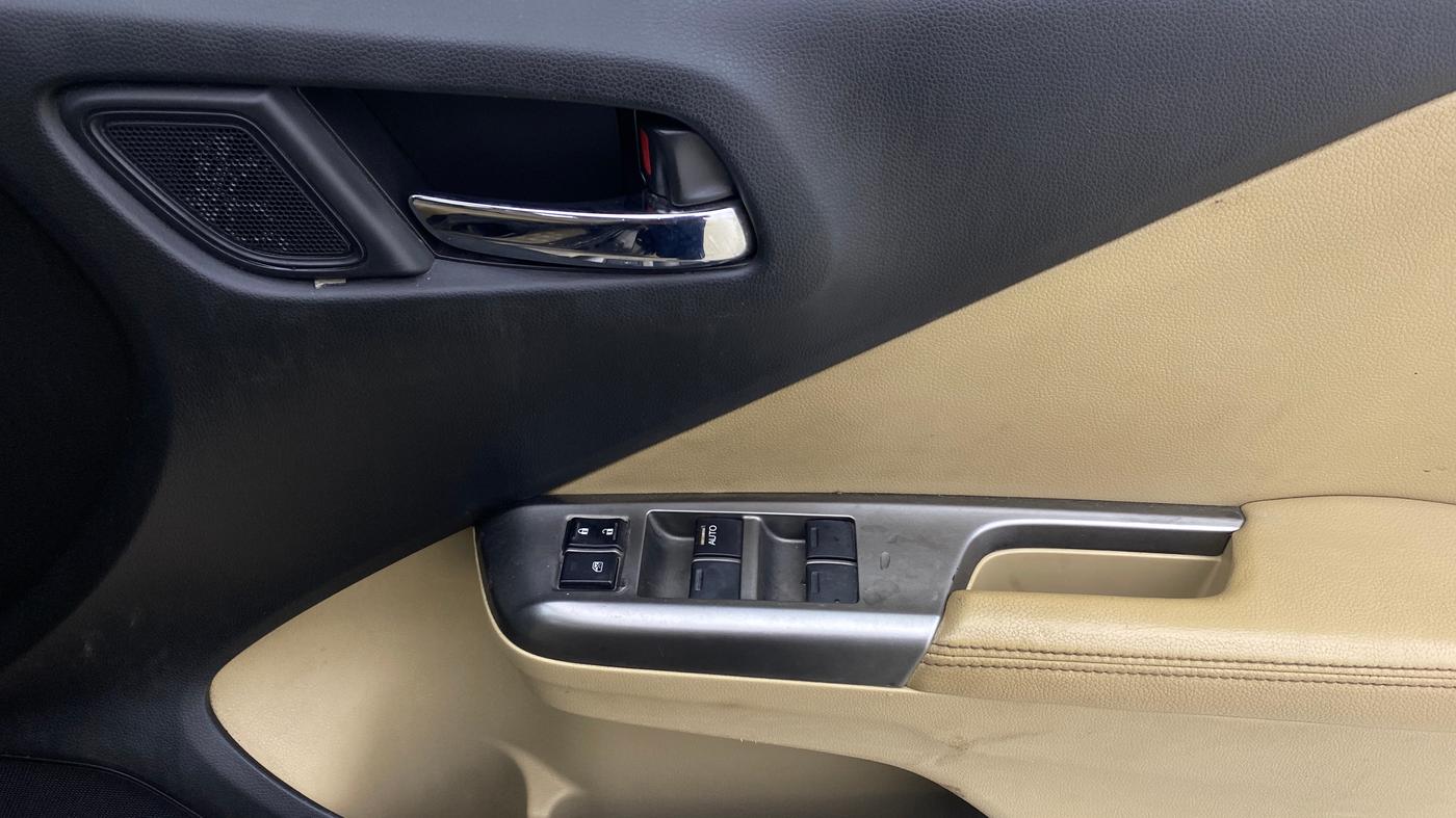 2015 Honda City 1.5L I-VTEC VX CVT, Petrol, Automatic, 52,317 km, Driver Side Door Panels Control