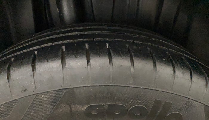2023 Toyota Glanza S, Petrol, Manual, 46,274 km, Right Rear Tyre Tread
