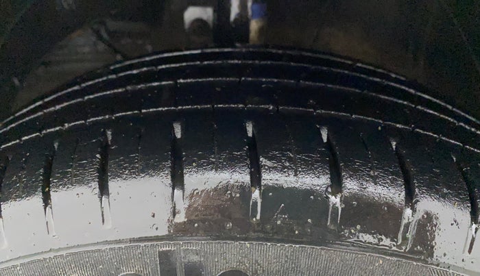 2018 Maruti Baleno ZETA PETROL 1.2, Petrol, Manual, 46,694 km, Left Front Tyre Tread