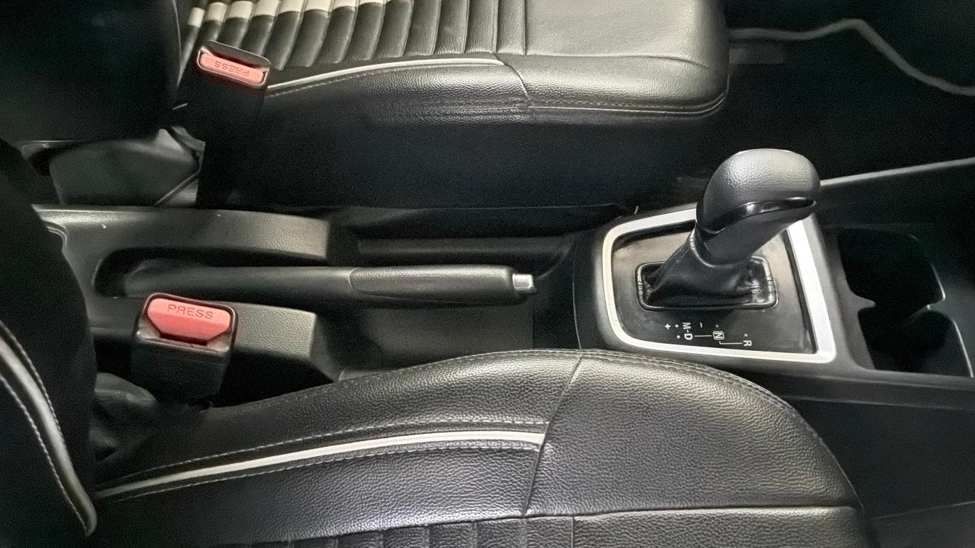 2019 Maruti Swift ZXI AMT, Petrol, Automatic, 67,094 km, Gear Lever