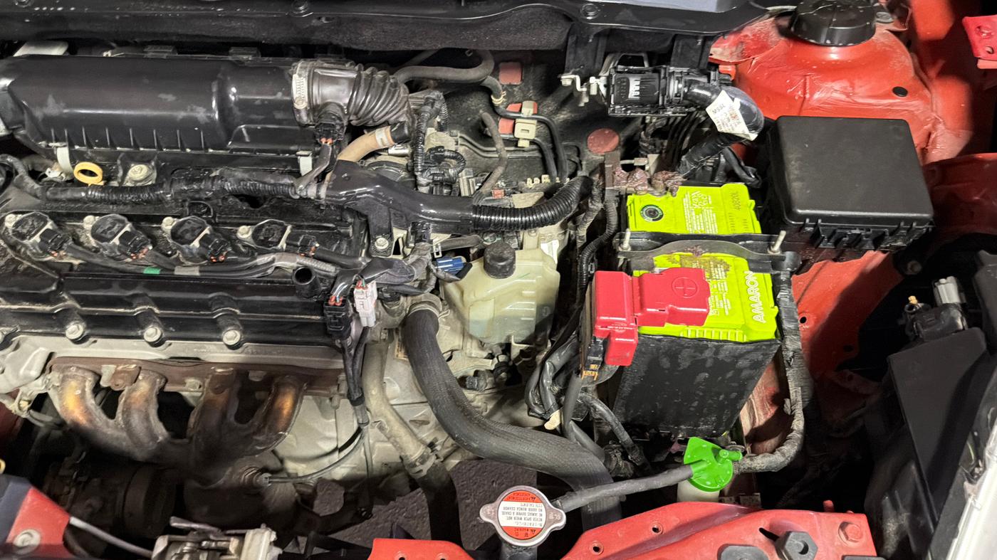2019 Maruti Swift ZXI AMT, Petrol, Automatic, 67,094 km, Engine View - Left