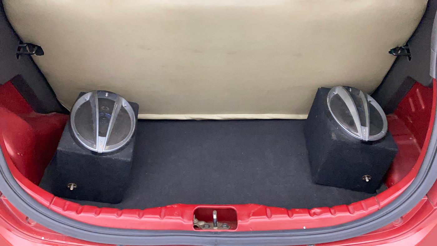 2012 Hyundai Eon ERA +, Petrol, Manual, 24,343 km, Boot Inside
