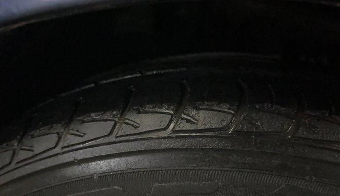 2018 Maruti Baleno DELTA CVT PETROL 1.2, Petrol, Automatic, 45,665 km, Left Front Tyre Tread