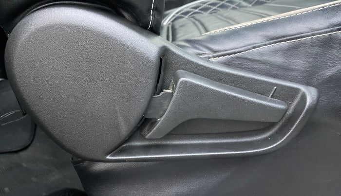2021 Maruti S PRESSO VXI PLUS, Petrol, Manual, 5,551 km, Driver Side Adjustment Panel