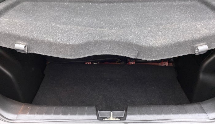 2019 Toyota Glanza V CVT, Petrol, Automatic, 30,818 km, Boot Inside