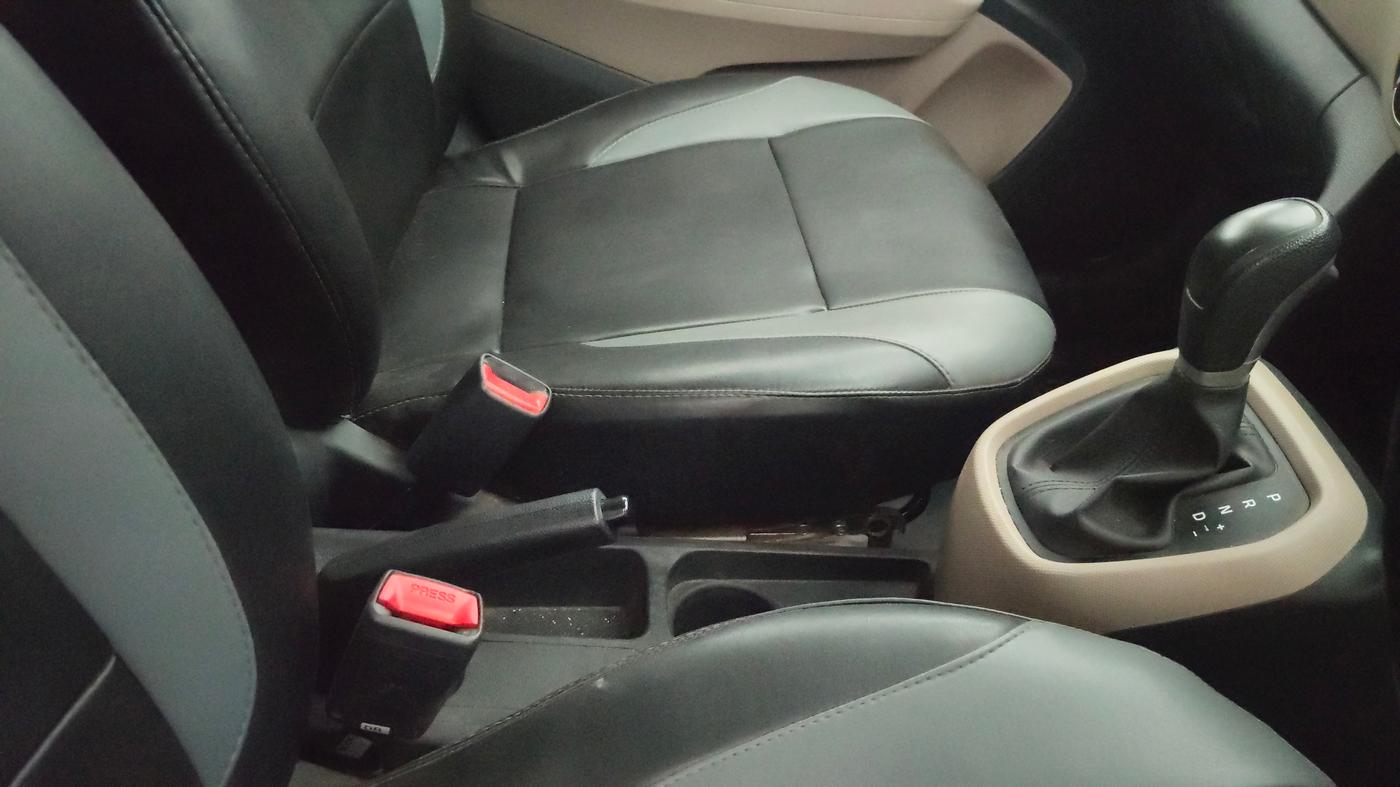 2018 Hyundai Grand i10 MAGNA AT 1.2 KAPPA VTVT, Petrol, Automatic, 39,243 km, Gear Lever