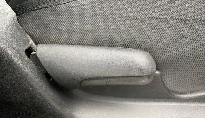 2018 Maruti Vitara Brezza VDI, Diesel, Manual, 76,683 km, Driver Side Adjustment Panel