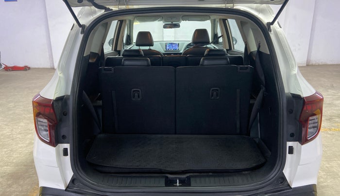 2023 KIA CARENS  PREMIUM 1.5 TURBO PETROL IMT 7 STR, Petrol, Manual, 45,765 km, Boot Inside