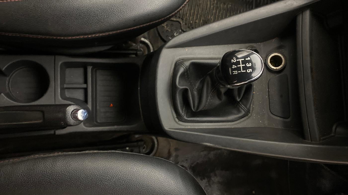 2018 Ford New Figo TITANIUM1.5 DIESEL, Diesel, Manual, 94,069 km, Gear Lever