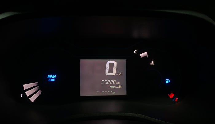 2020 Renault Kwid RXT 1.0 (O), Petrol, Manual, 25,210 km, Odometer Image