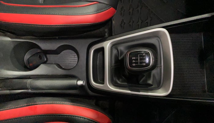 2021 Hyundai VENUE SX 1.0 TURBO, Petrol, Manual, 35,395 km, Gear Lever