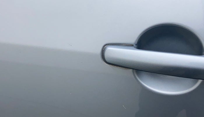 2013 Maruti Ertiga ZXI, Petrol, Manual, 66,660 km, Rear left door - Slight discoloration