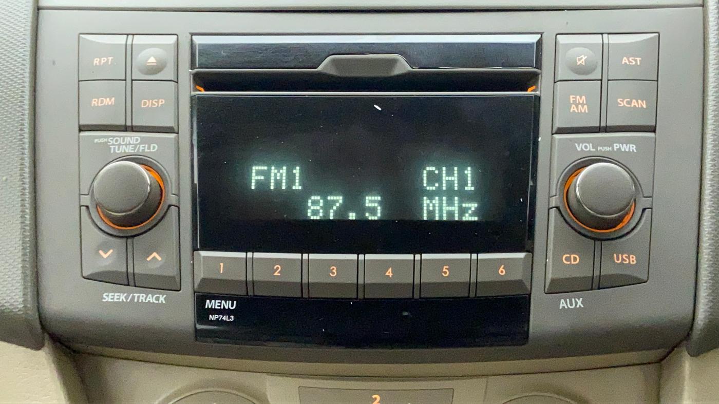 2013 Maruti Ertiga ZXI, Petrol, Manual, 66,660 km, Infotainment System