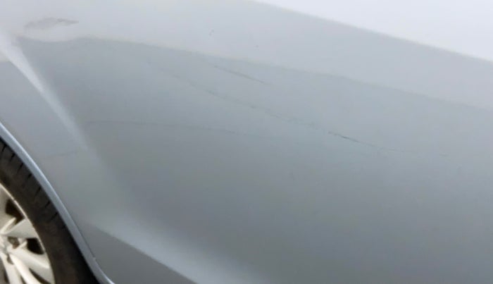 2013 Maruti Ertiga ZXI, Petrol, Manual, 66,660 km, Right rear door - Slightly rusted