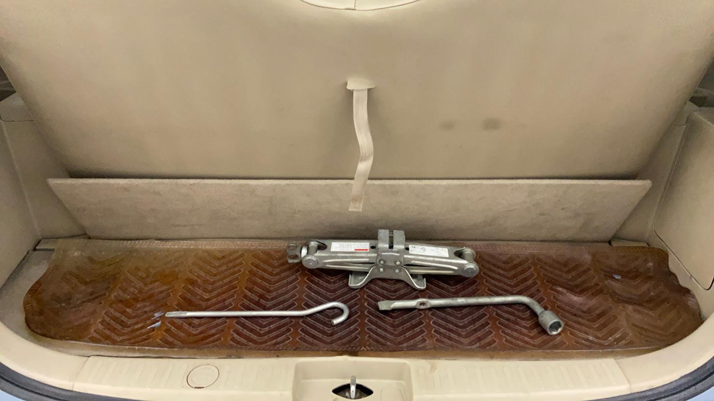 2013 Maruti Ertiga ZXI, Petrol, Manual, 66,660 km, Boot Inside