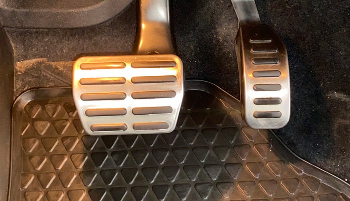 2018 Volkswagen Polo GT TSI 1.2 PETROL AT, Petrol, Automatic, 26,385 km, Pedals